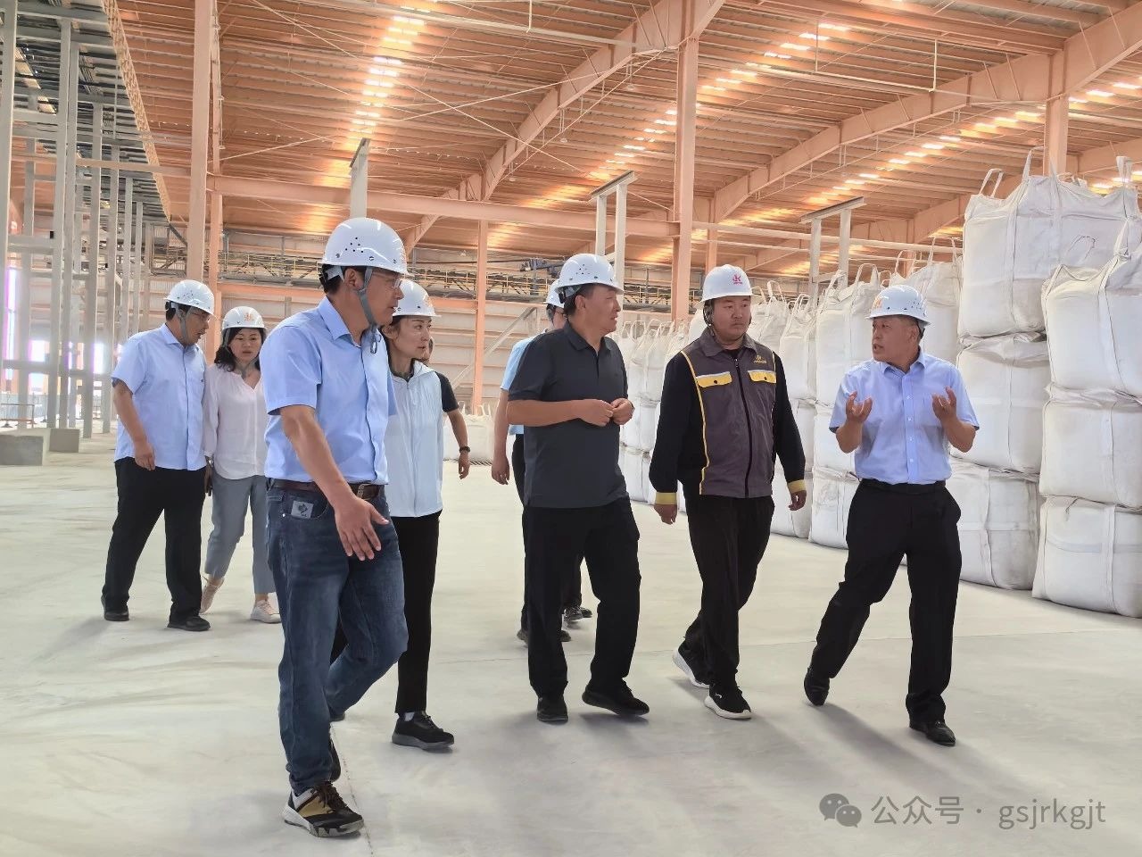 U8在线注册：深入基层调研 做实企业金融服务